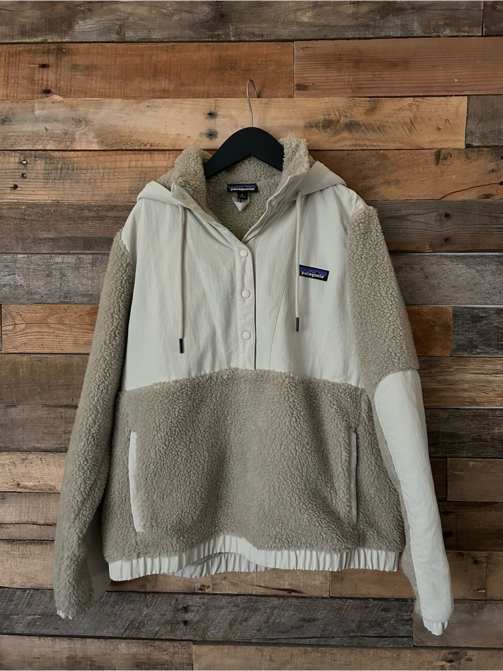 Patagonia Two-Tone Hooded Sherpa Pullover Jacket - Cream/Tan